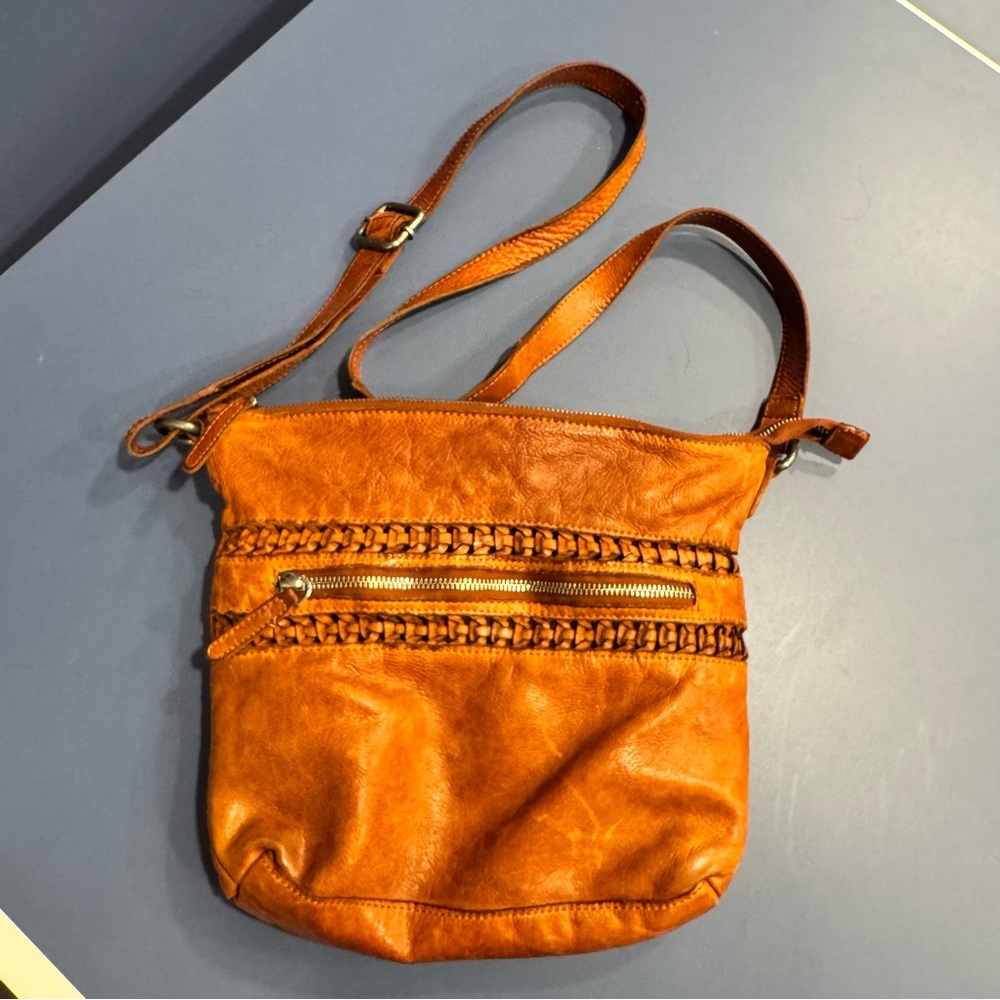 Vilenca Holland Brown Woven Leather Crossbody Bag Anthropologie